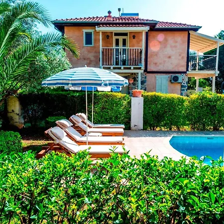 Oludeniz'de Muhtesem Tatil Villasi- Epik Villa Oludeniz