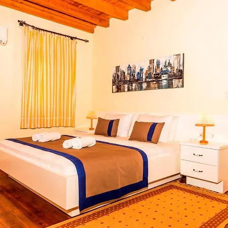 Oludeniz'de Muhtesem Tatil Villasi- Epik Villa